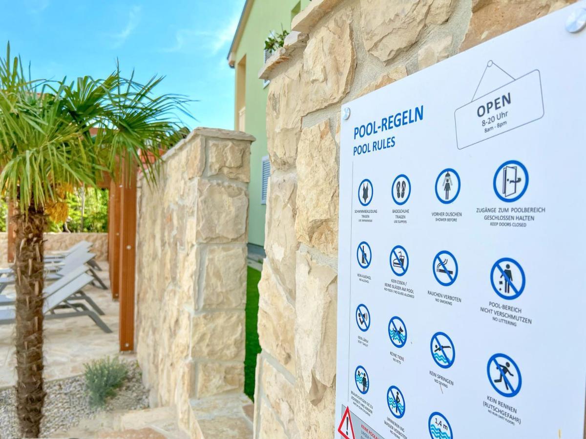Apartment Baska Mit Poolarea - Krk, Kroatien Baška Exterior foto