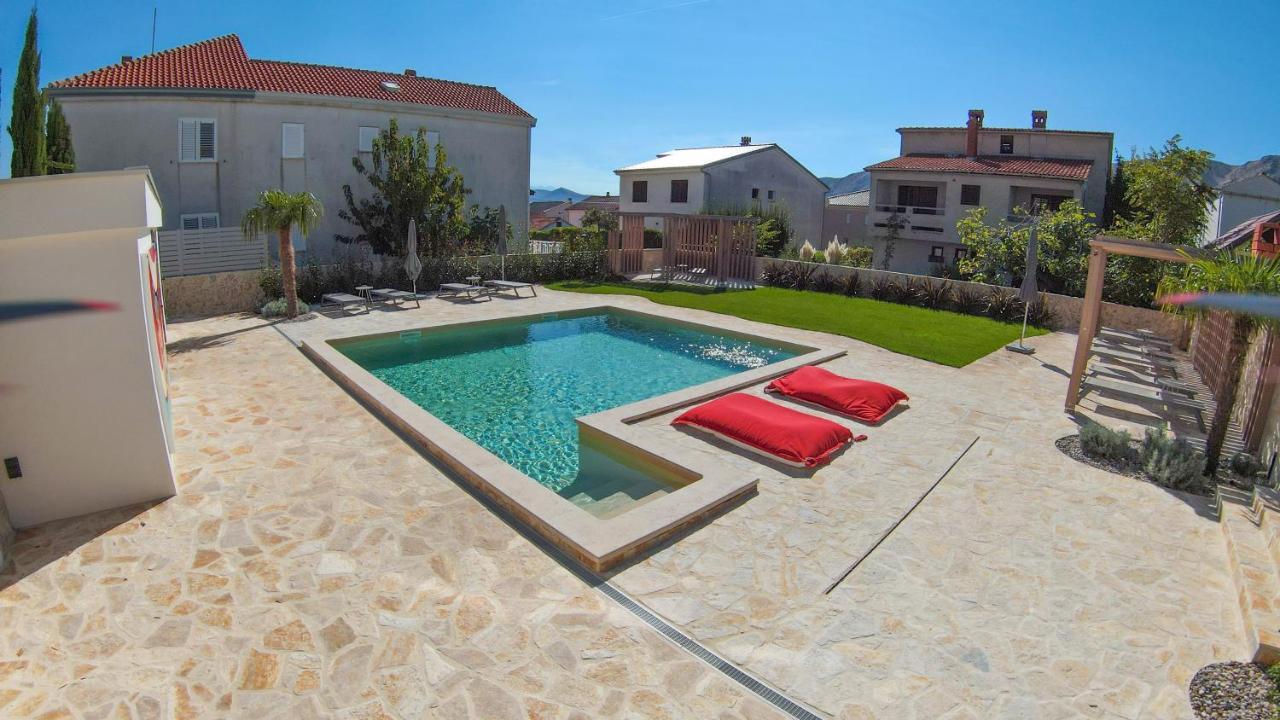 Apartment Baska Mit Poolarea - Krk, Kroatien Baška Exterior foto