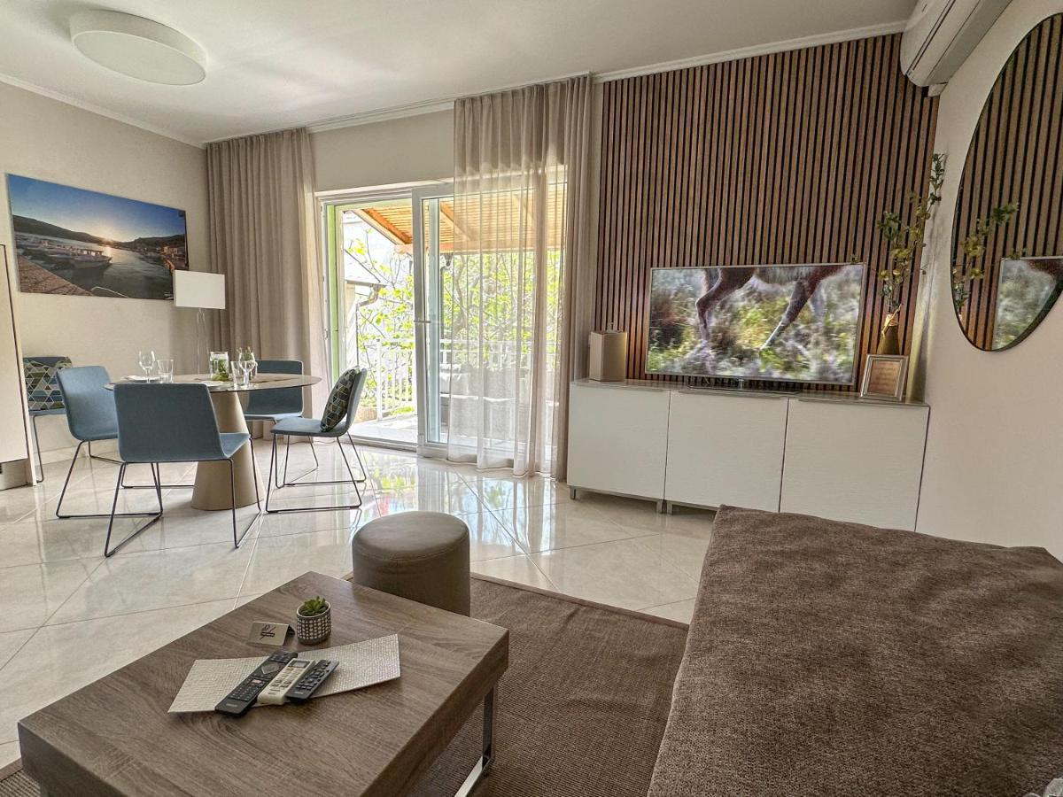 Apartment Baska Mit Poolarea - Krk, Kroatien Baška Exterior foto