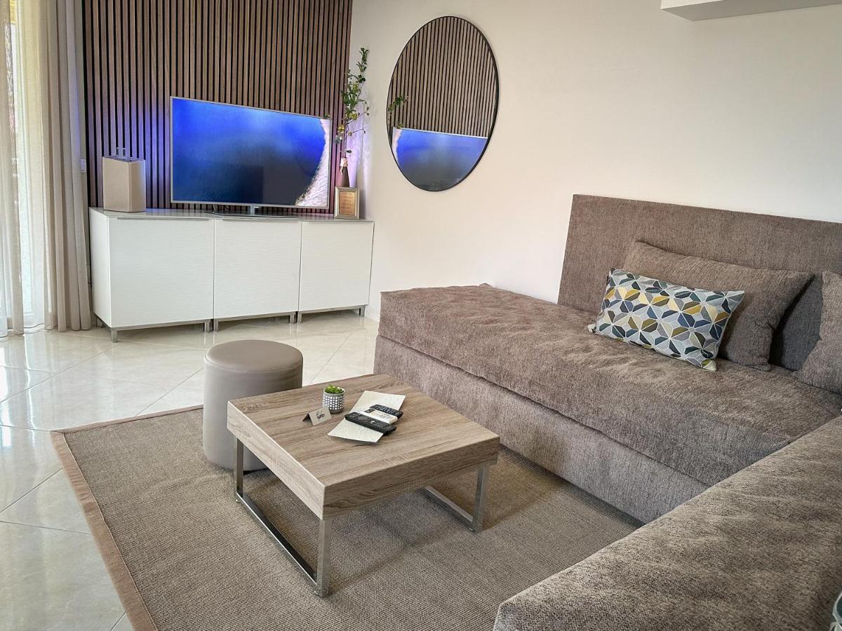 Apartment Baska Mit Poolarea - Krk, Kroatien Baška Exterior foto