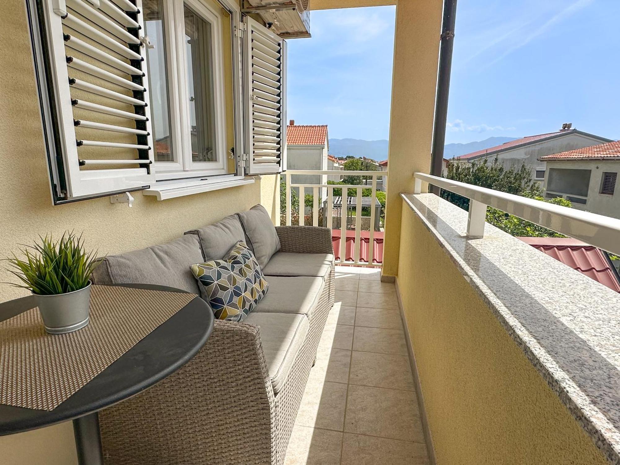 Apartment Baska Mit Poolarea - Krk, Kroatien Baška Exterior foto